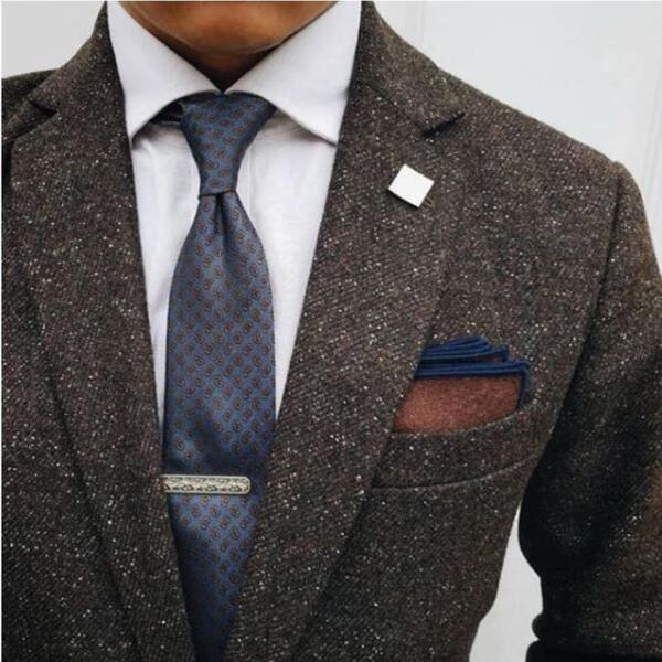 How To Wear a Tie Clip