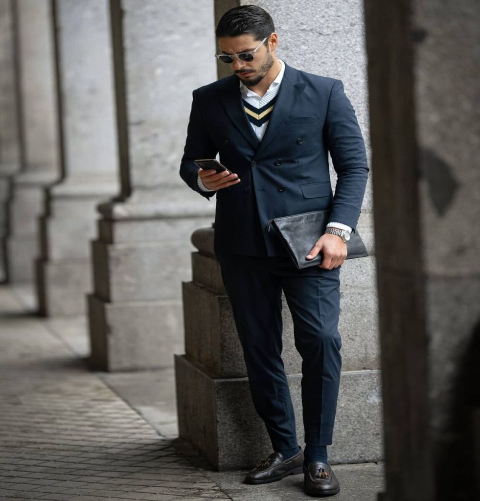 how-the-best-dressed-men-wear-black-pants-brown-shoes