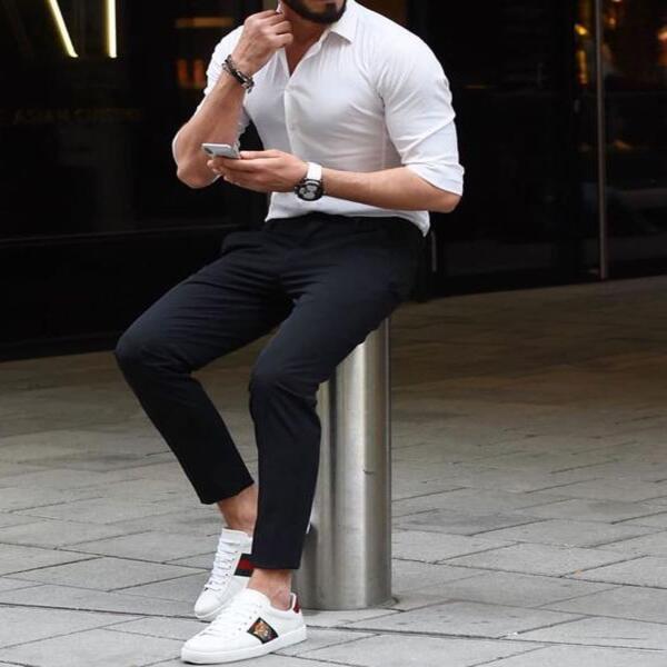 How To Wear Black Pants And White Shoes 2 