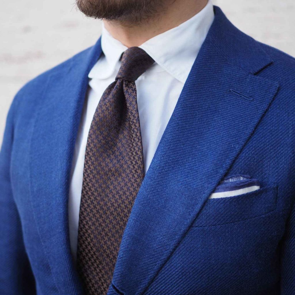 How to Wear a Blue Suit and Brown Shoes