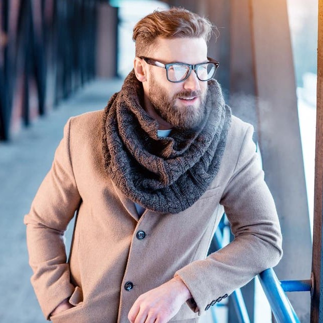 EtimesSuaveMen: Five ways men can experiment with scarves - Times of India