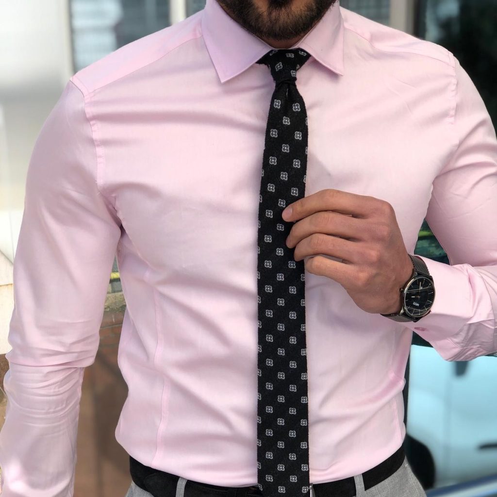 How The Best Dressed Men Wear Pink Shirts & Brown Shoes